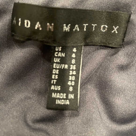 Aidan Mattox
Sequins Crew Neck Mini Dress
Size: SIUS 4 - Picture 4 of 6